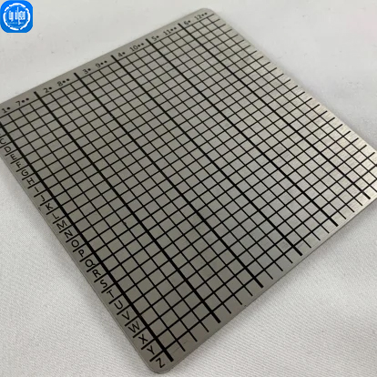 ضخامت هر صفحه 3 میلی متر (میلی متر) و ارتفاع 100 میلی متر است